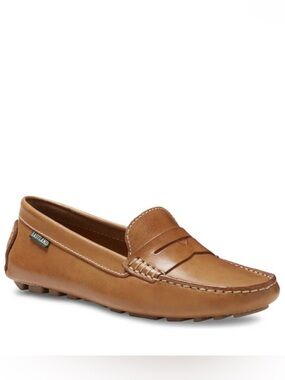 \Eastland\• NWB Patricia Driving Moccasins